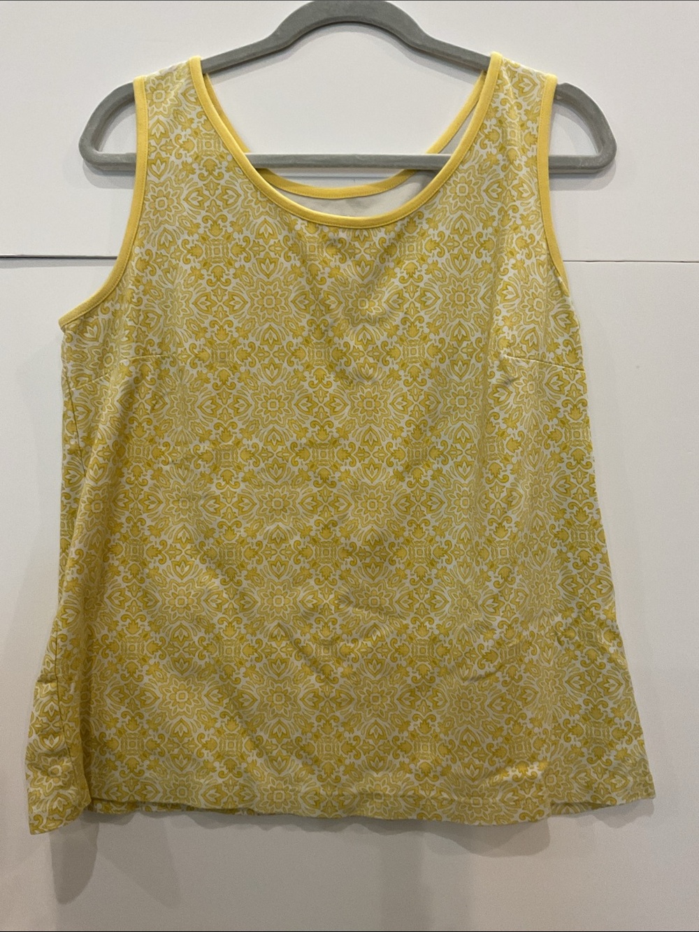 Lands' End Yellow Floral-Geo Scoop Neck Tank